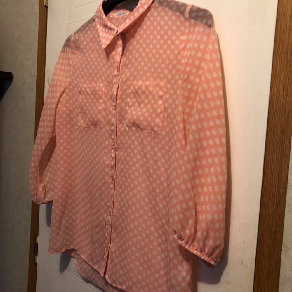 Blouse Womens - Picture 3 of 8